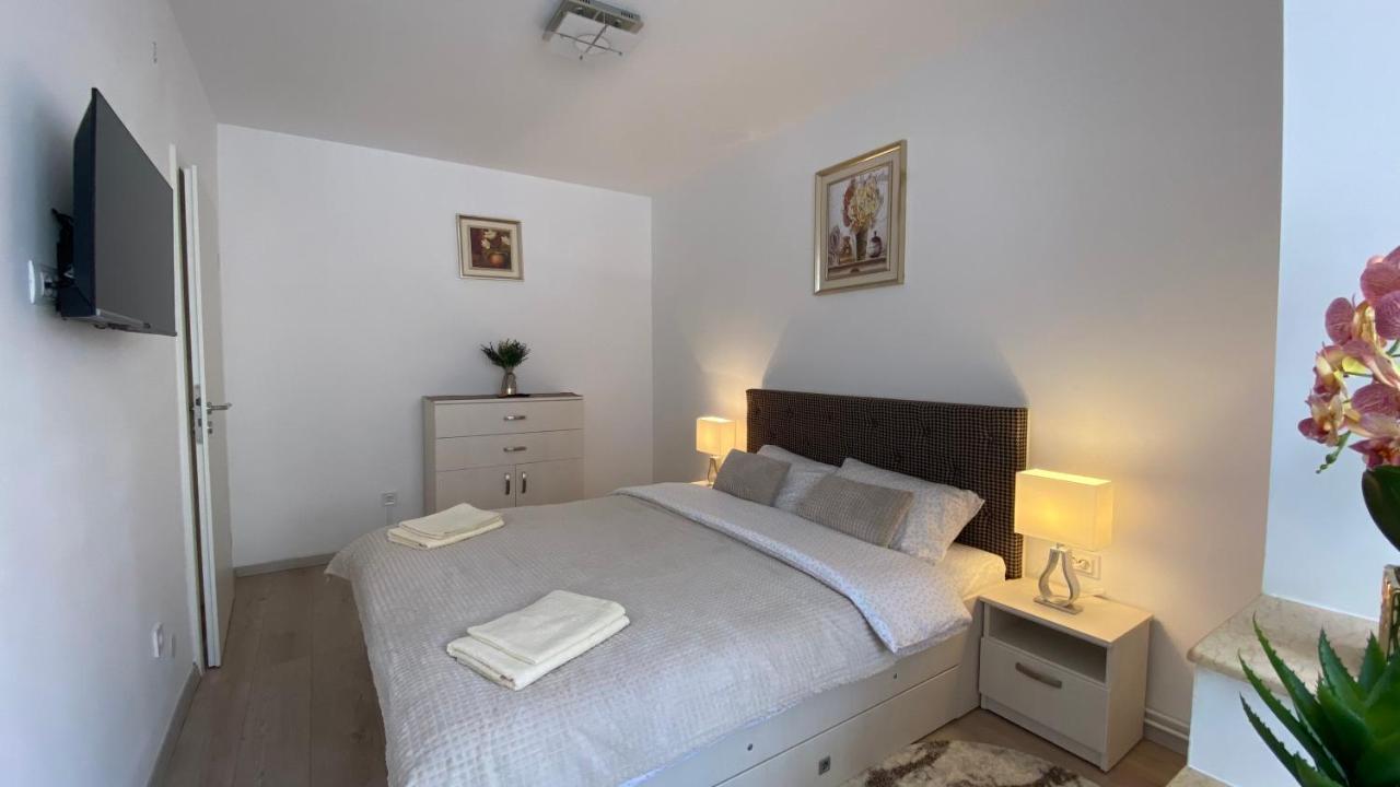 Trust Apartaments บราชอฟ ภายนอก รูปภาพ